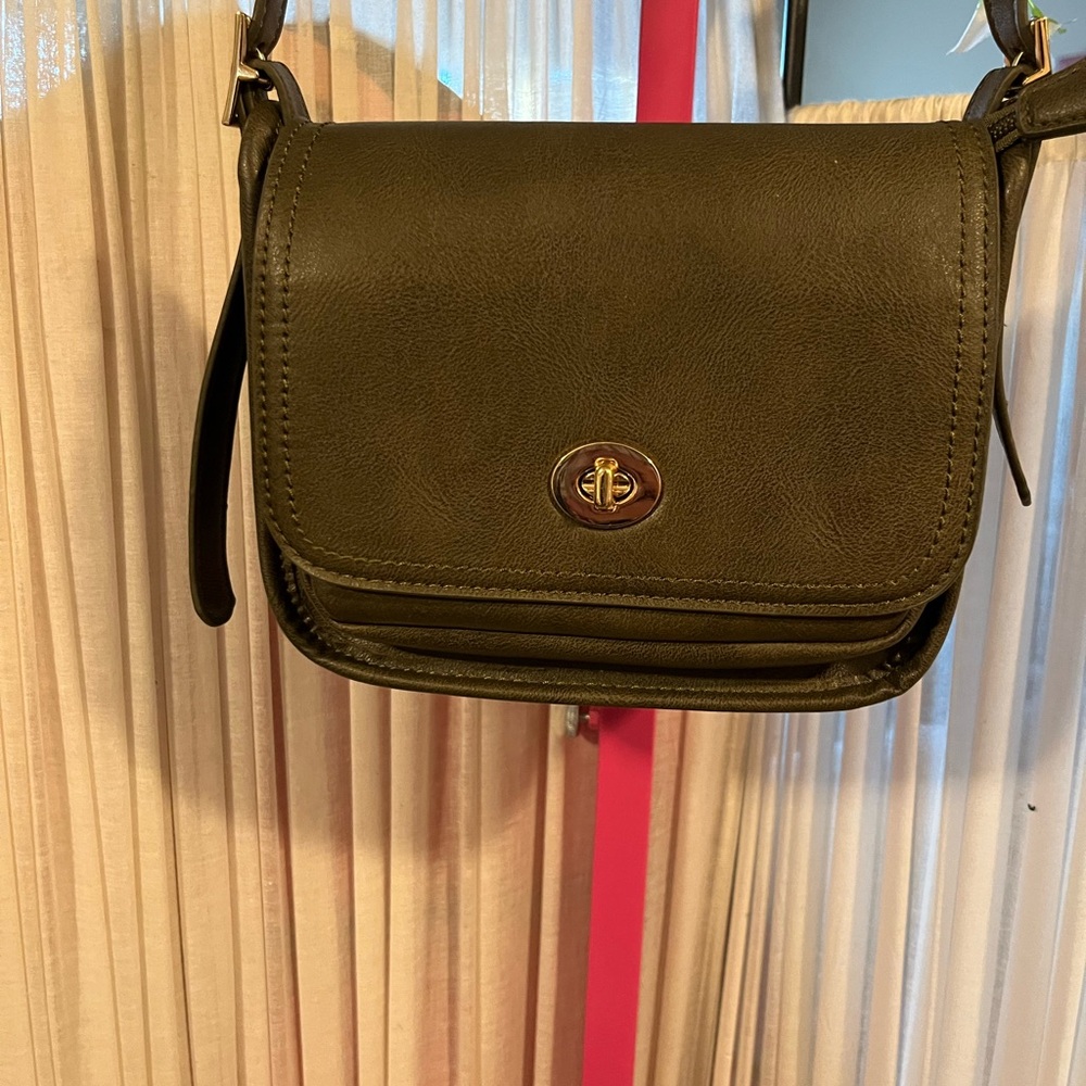 Urban Expressions Dark Green Crossbody Bag